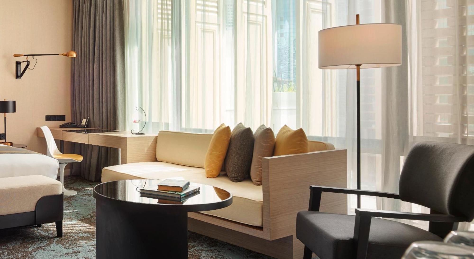Hotel Stripes Kuala Lumpur, Autograph Collection Dış mekan fotoğraf A living room at the hotel