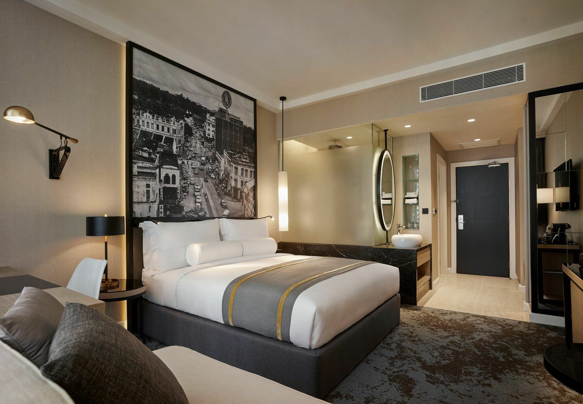 Hotel Stripes Kuala Lumpur, Autograph Collection Dış mekan fotoğraf Deluxe Room